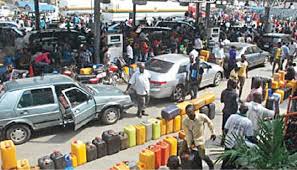 Fuel scarcity quenes in Nigeria